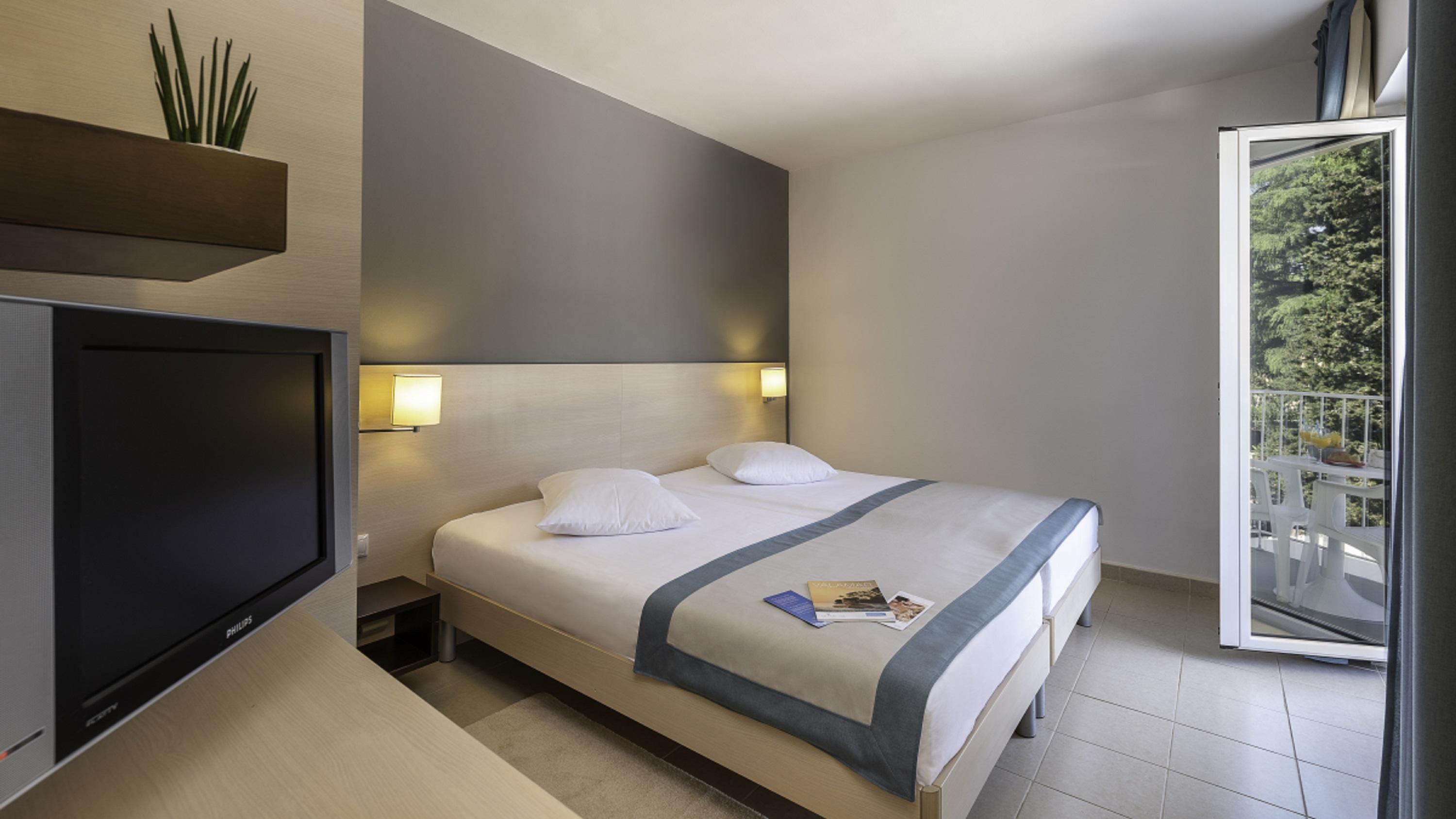 Valamar Pinia Hotel Porec Exterior photo