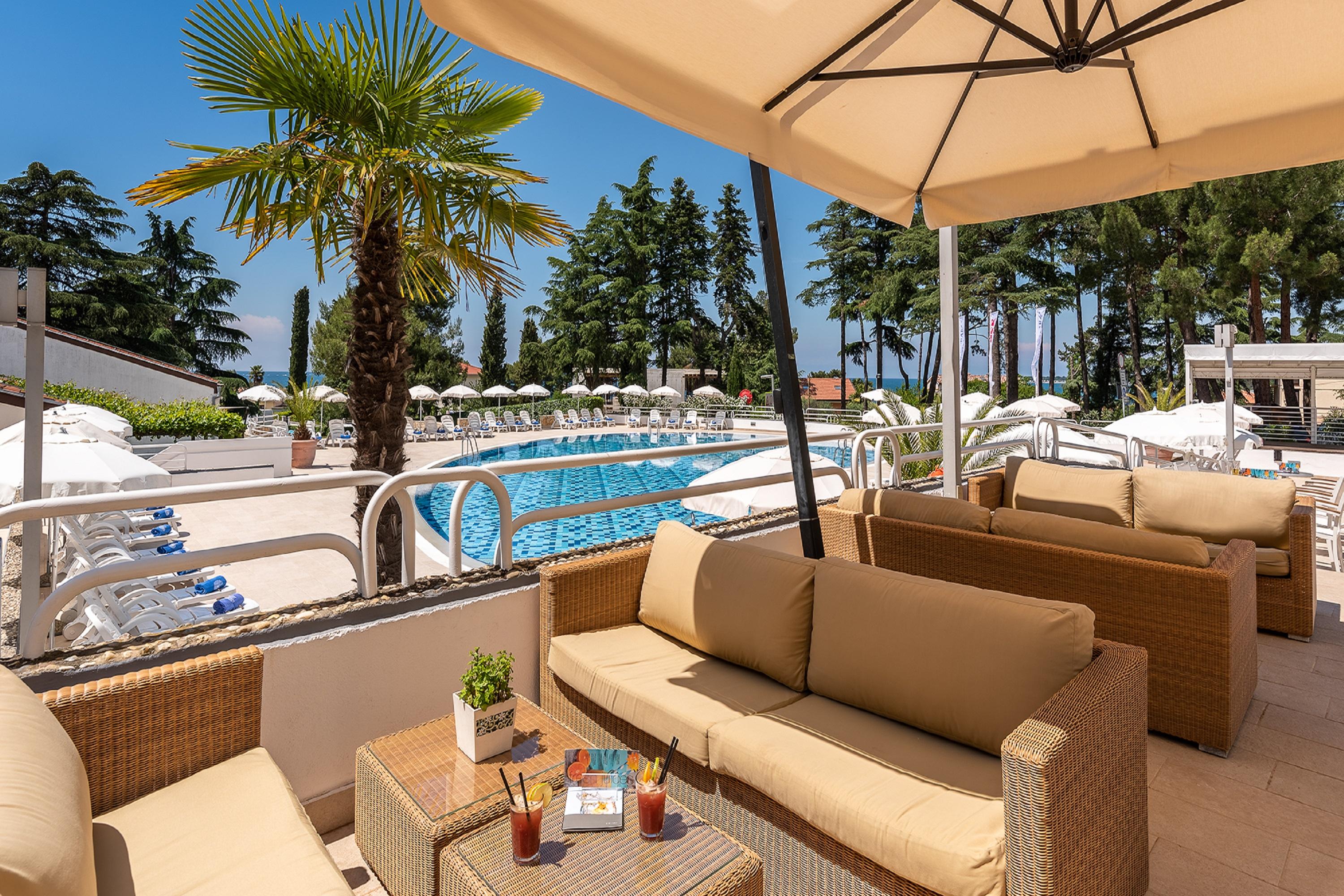 Valamar Pinia Hotel Porec Exterior photo
